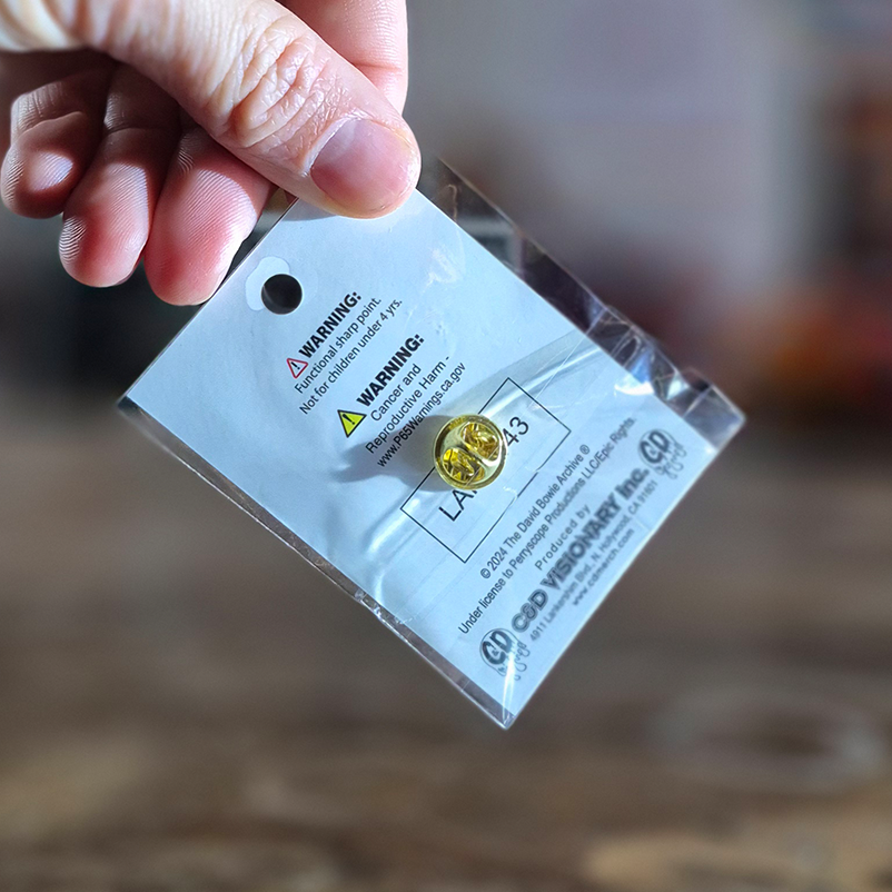 Pin's émaillé - Éclair de David Bowie