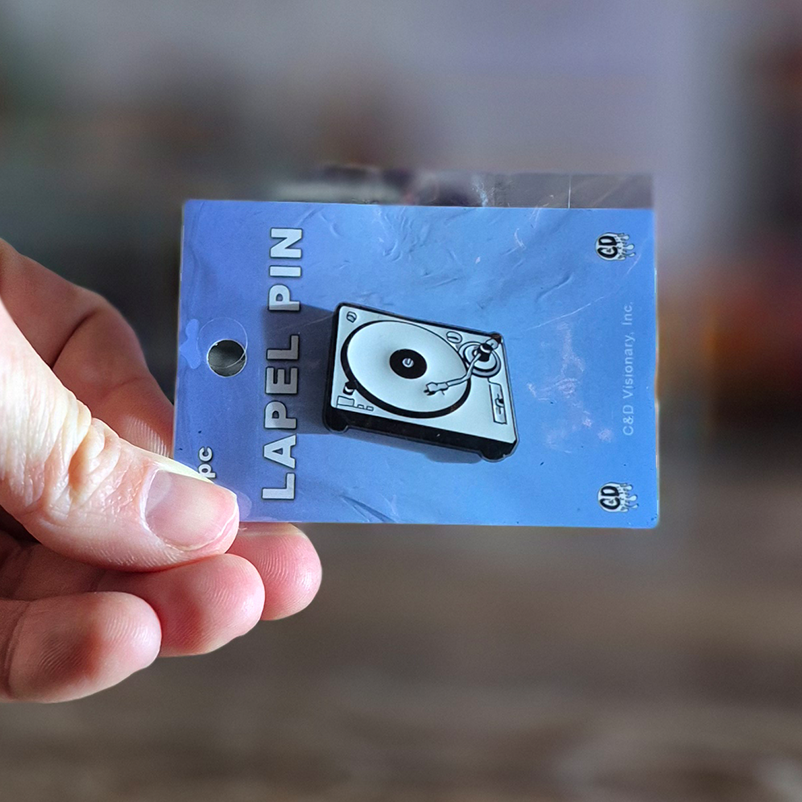 Pins émaillé - Platine